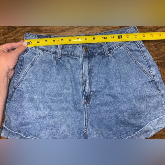 American Eagle Mom Shorts Size 6 - Picture 6 of 10